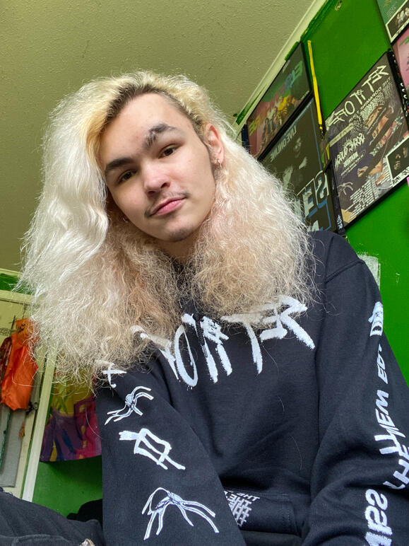 Dopamine Tour hoodie.